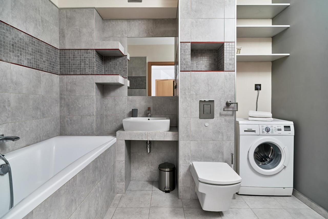 Apartament Spizowa Z Balkonem Wroclaw By Noclegi Renters Buitenkant foto