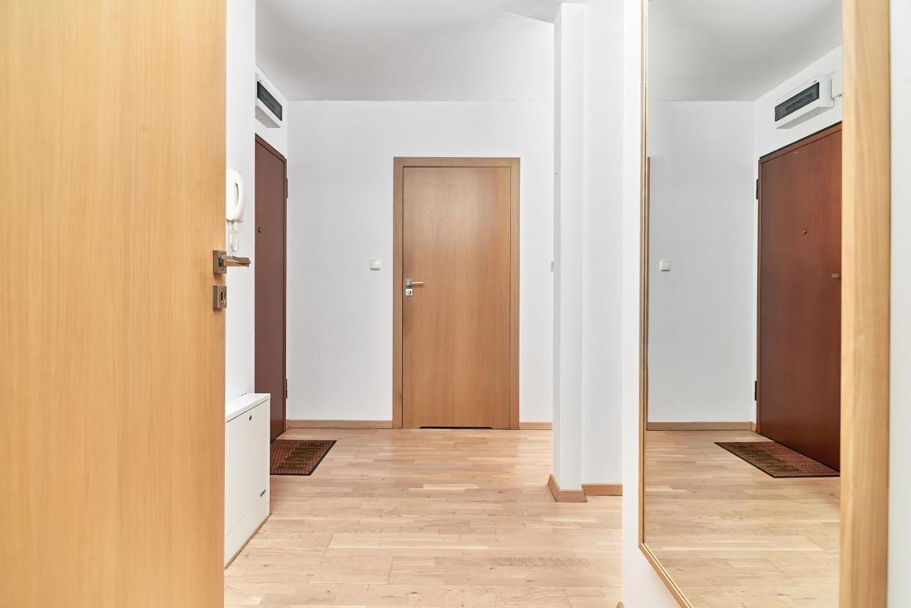 Apartament Spizowa Z Balkonem Wroclaw By Noclegi Renters Buitenkant foto